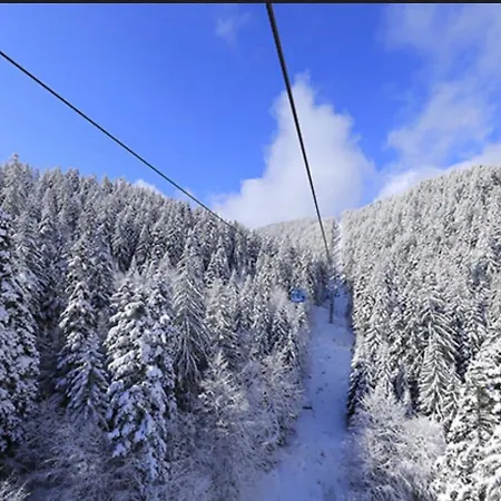 Lux Boutique 2 Bdr Right Next Gondola Lift *