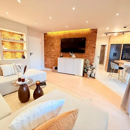 Lux Boutique 2 Bdr Right Next Gondola Lift Διαμέρισμα Μπάνσκο