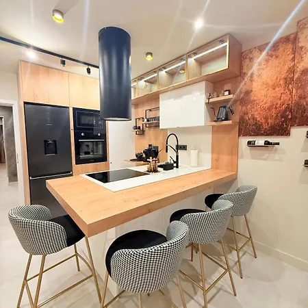 Appartement Lux Boutique 2 Bdr Right Next Gondola Lift *