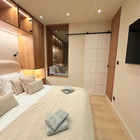 Apartment Lux Boutique 2 Bdr Right Next Gondola Lift *